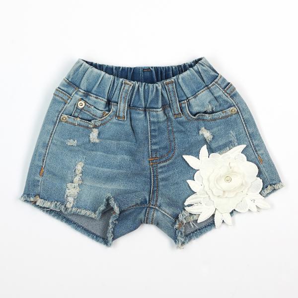 LACE FLOWER APPLIQUE SHORT DOE