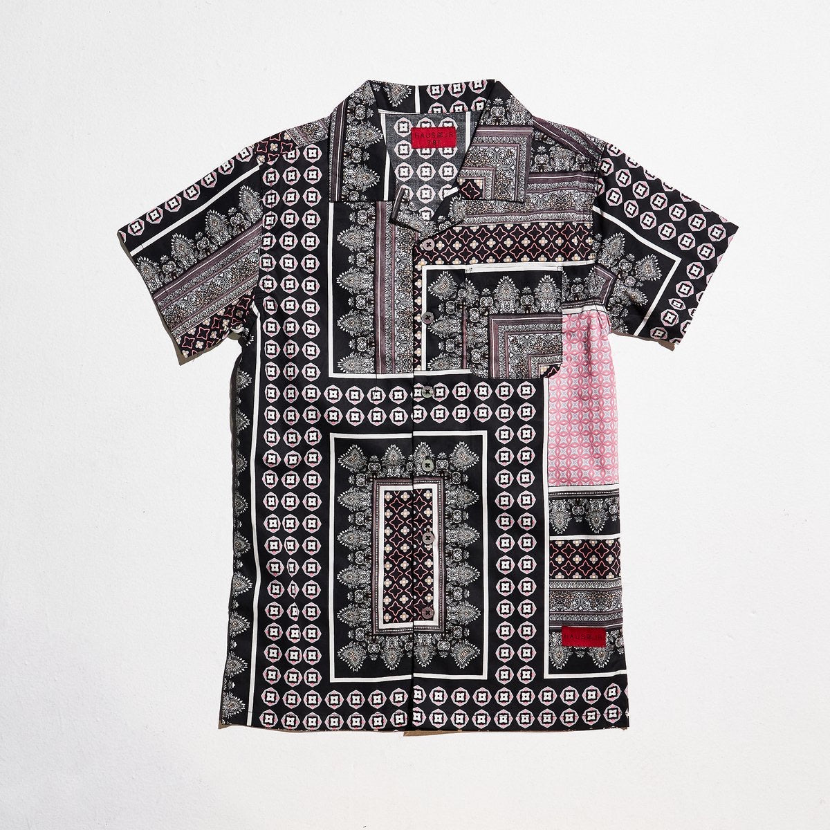 BREEZE BUTTON UP BLACK/ PINK